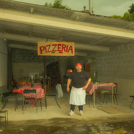 Cozy With Terrace, Ping Pong & Billiard Table *