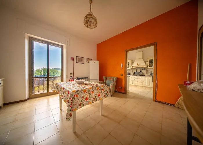 Privat bolig Cozy With Terrace, Ping Pong & Billiard Table Monte Molino