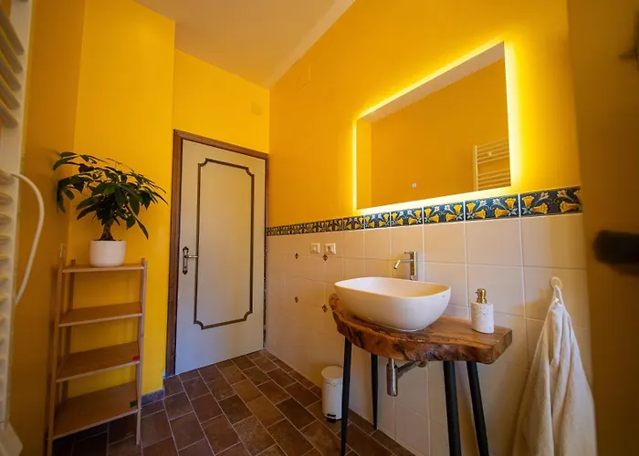 Cozy With Terrace, Ping Pong & Billiard Table Privat bolig Monte Molino